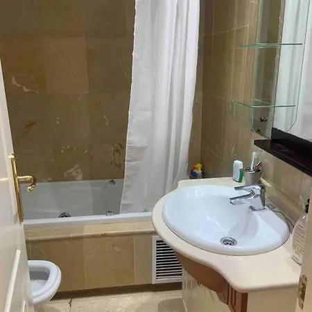 Amazing Beachfront Apt With Jacuzzi, 1 Minute To Beach, 2bdr And 2baths Апартаменты